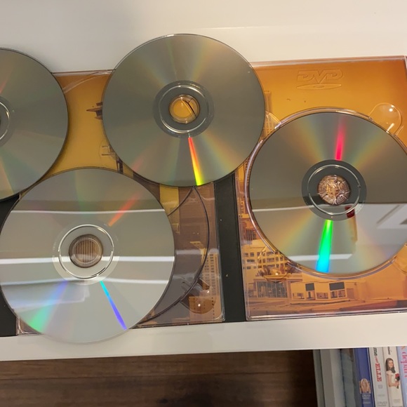 Greys Anatomy season 5&6 - Picture 2 of 6